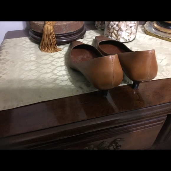 Gucci Rust Designer Leather Shoes - Picture 4 of 8